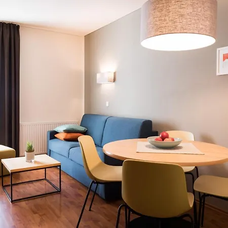 Sankt Johann & Apartmanhotel 3*