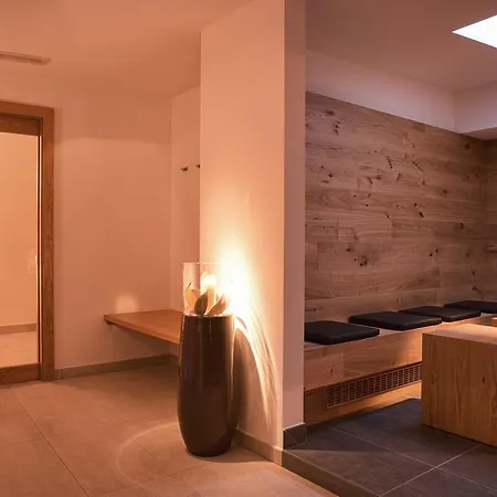 Sankt Johann & 3* Prato allo Stelvio